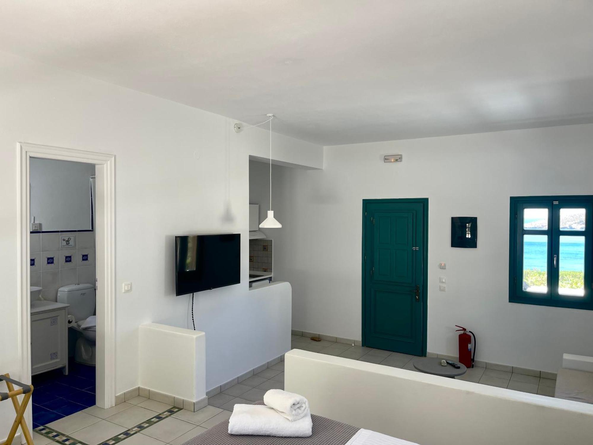 Lipsi Blue Hotel Exterior photo